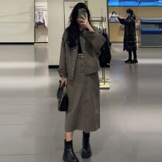 批发牛仔外套女2026年春<b class='q'>秋</b>新款港味网红小个子大码时尚牛仔裙两件套