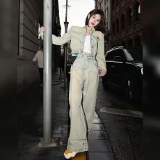 批发欧洲站女装爆款高端时尚牛仔套装女<b class='q'>秋</b>新款今年流行欧货休闲两件套