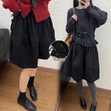 批发现孕妇深灰色花苞<b class='q'>半身</b>裙女2026秋冬新款毛呢遮垮显瘦百搭中长伞裙