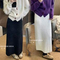 批发现孕妇毛线针织水貂绒女秋<b class='q'>冬</b>半身裙百搭坠感直筒开叉包臀加绒裙