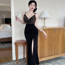 批发实拍法式吊带亮片拼接开叉连衣裙女2025气质名媛<b class='q'>晚宴</b>派对<b class='q'>礼服</b>长裙