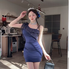 实拍法式复古单肩荷叶边连衣裙女修身显瘦气质名媛包臀小礼裙