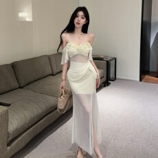 实拍法式浪漫一字领立体花朵装饰连衣裙开叉网纱宴会约会裙长裙