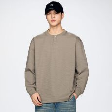 批发实拍2026新款长袖T恤男士<b class='q'>日系</b><b class='q'>复古</b>纯色百搭套头圆领打底衫内搭