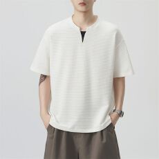 批发实拍夏季新款短袖<b class='q'>T</b><b class='q'>恤</b>律动格面料210G<b class='q'>V领</b>潮流舒适宽松撞色拼接短袖