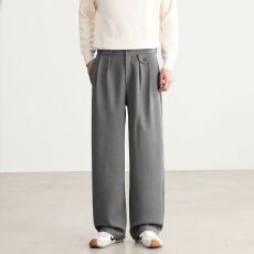 批发实拍秋冬新款宽松直筒休闲小西裤男<b class='q'>潮</b>牌坠感百搭<b class='q'>潮</b>流西装长裤