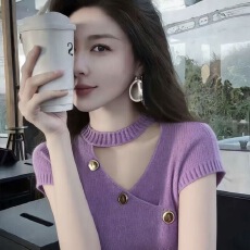 批发小心纽扣短袖2026<b class='q'>针织</b>衫新款夏季气质修身别致洋气显瘦上衣韩版