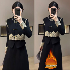 批发官图 2025年<b class='q'>冬</b>季新款假两件设计蕾丝拼接新中式连衣裙马甲两件套