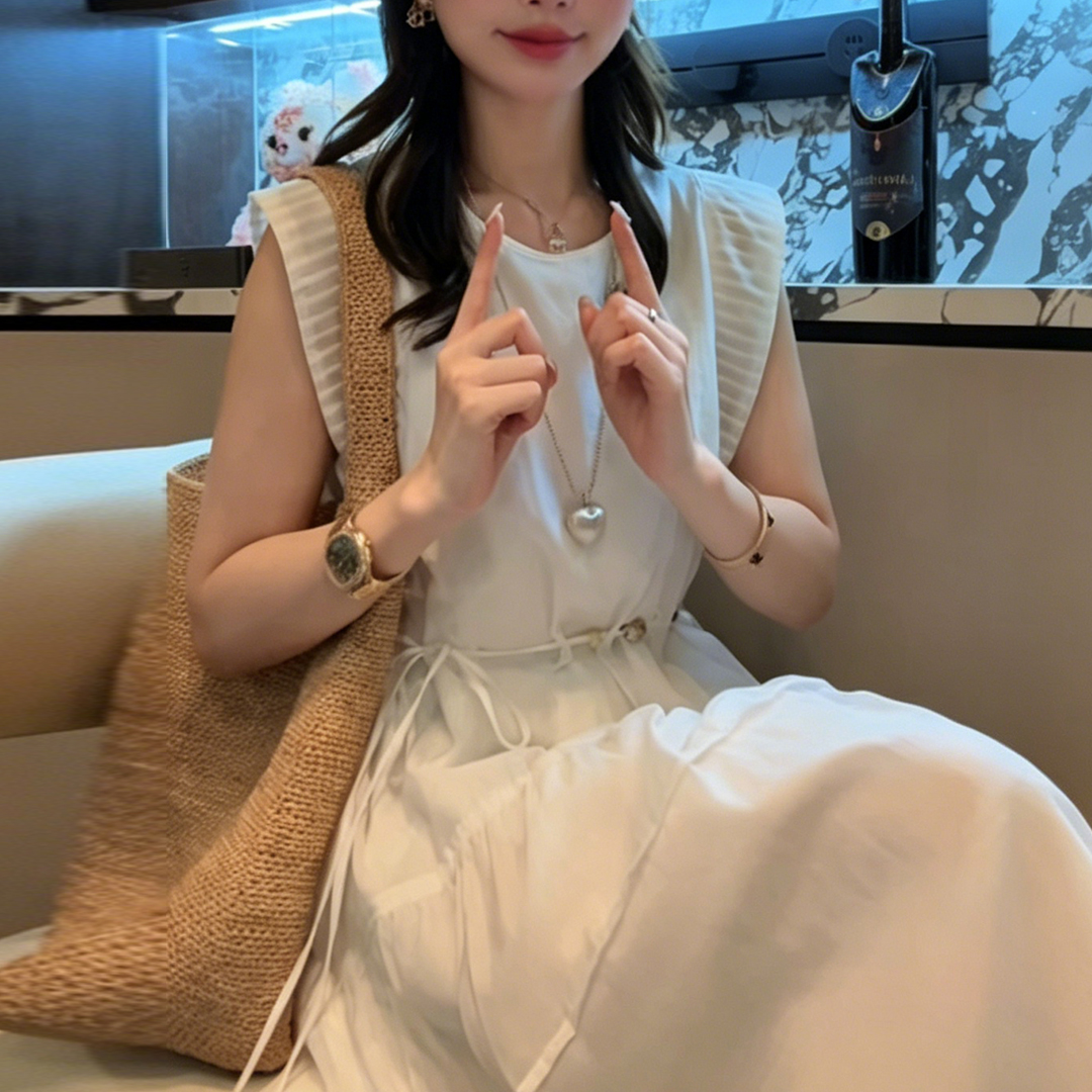 경관 그림 프랑스식 부드러운 바람 화이트 여성 드레스 2026 여름 새로운 민소매 허리 수축 슬림해 보이는 품격 롱 스커트