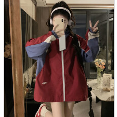 批发实拍冲锋衣外套女网红款2026春秋上新潮牌连帽宽松休闲户外登山服