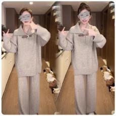 批发孕妇装时尚套装2025<b class='q'>秋</b>冬新款韩系翻领毛衣外穿阔腿长裤孕妈两件套