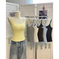 批发黄色吊带带胸垫绝美内搭背心女夏外穿2026新款美背<b class='q'>文胸</b>一体式上衣