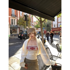 批发板栗可可Bankelili'雾岛观雪'费尔岛坎肩<b class='q'>罩衫</b>/吊带针织两件套女冬