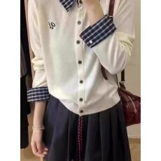 批发高级感毛衣<b class='q'>欧洲站</b>2025秋季<b class='q'>新款</b>爆款开衫女上衣