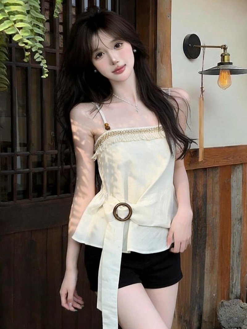 정가 실사 휴가 바람 술 측면 튜브탑 캐미솔 디자인 센스 허리 수축 레이스업 쇼트 스타일 연령 감소 맨위