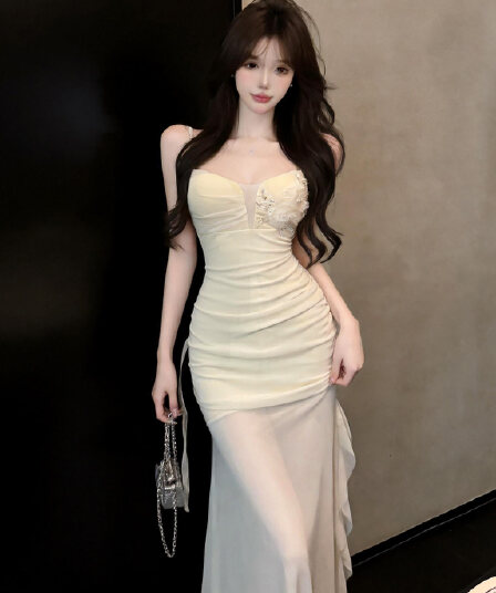 정가 실사 순수한 욕망 핫걸 섹시함 명문 여성 품격 슬립 망사 꽃 주름 장식 슬림해 보이는 트임 우아함 롱 스커트