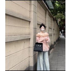 薄雾玫瑰甜美法式一字肩长袖雪纺女设计感立体花朵上衣