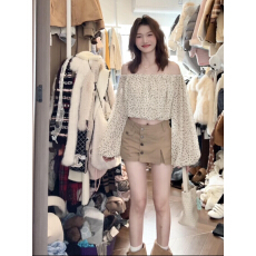 批发法式灯笼袖一字肩长袖<b class='q'>波点</b><b class='q'>衬衫</b>女2026早春季新款露肩短款小衫上衣