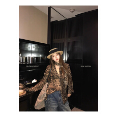 批发豹纹轻薄<b class='q'>雪纺</b><b class='q'>衬衫</b>美胸三角杯吊带