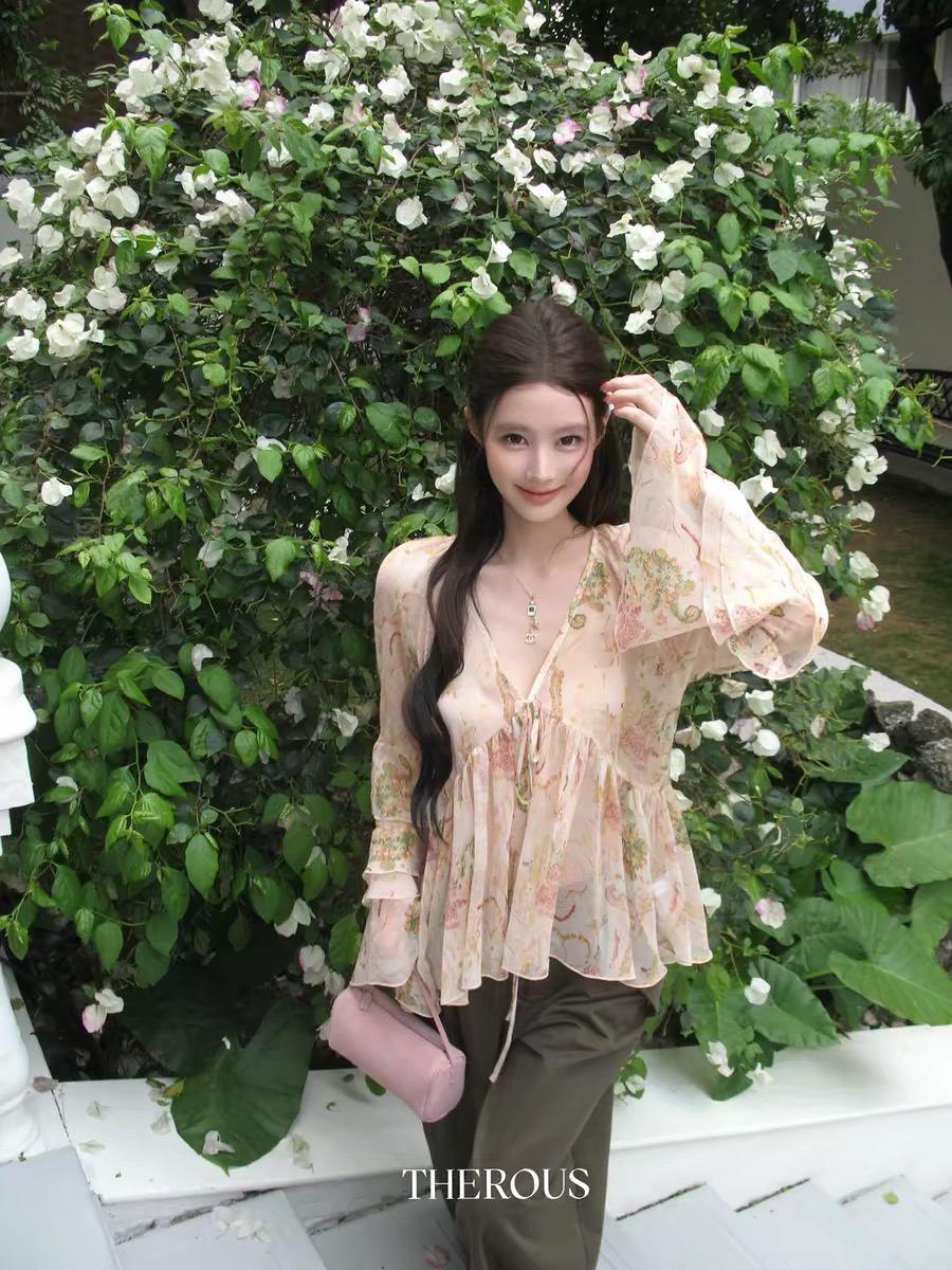 감사합니다. 아니요 고기 다중 레이어 프릴 나팔 소매 꽃무늬 여성 셔츠 여름 레트로 부드러운 통기성 얇고 가벼운 맨위