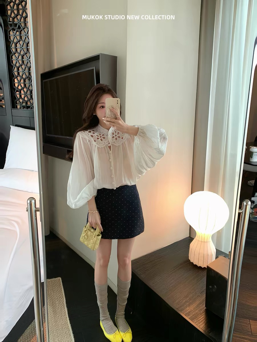 mukok 디자인 센스 무거운 작업 자수 Chic 여성 셔츠 루즈핏 슬림해 보이는 작은 셔츠 미니 스커트