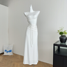 批发区区欧阳 针织半身裙女夏季新款高腰显瘦A字裙复古开叉<b class='q'>中长款</b>裙子