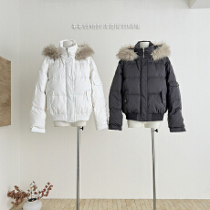 批发SUNONEONE 雪域山境貉子毛毛领短款派克服羽绒服女冬季加厚外套