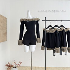 批发Gods plan*上帝计划原创毛毛领斜肩修身显瘦长袖打底衫辣妹<b class='q'>女</b>上衣