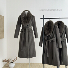 批发Ruanrui 优雅韵味羊毛混纺可拆卸真狐狸毛领收腰正肩显瘦气质大衣