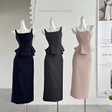 批发区区欧阳高智理想型'蕨美九头身~重磅立裁收腰荷叶边小衫半<b class='q'>裙</b>套装