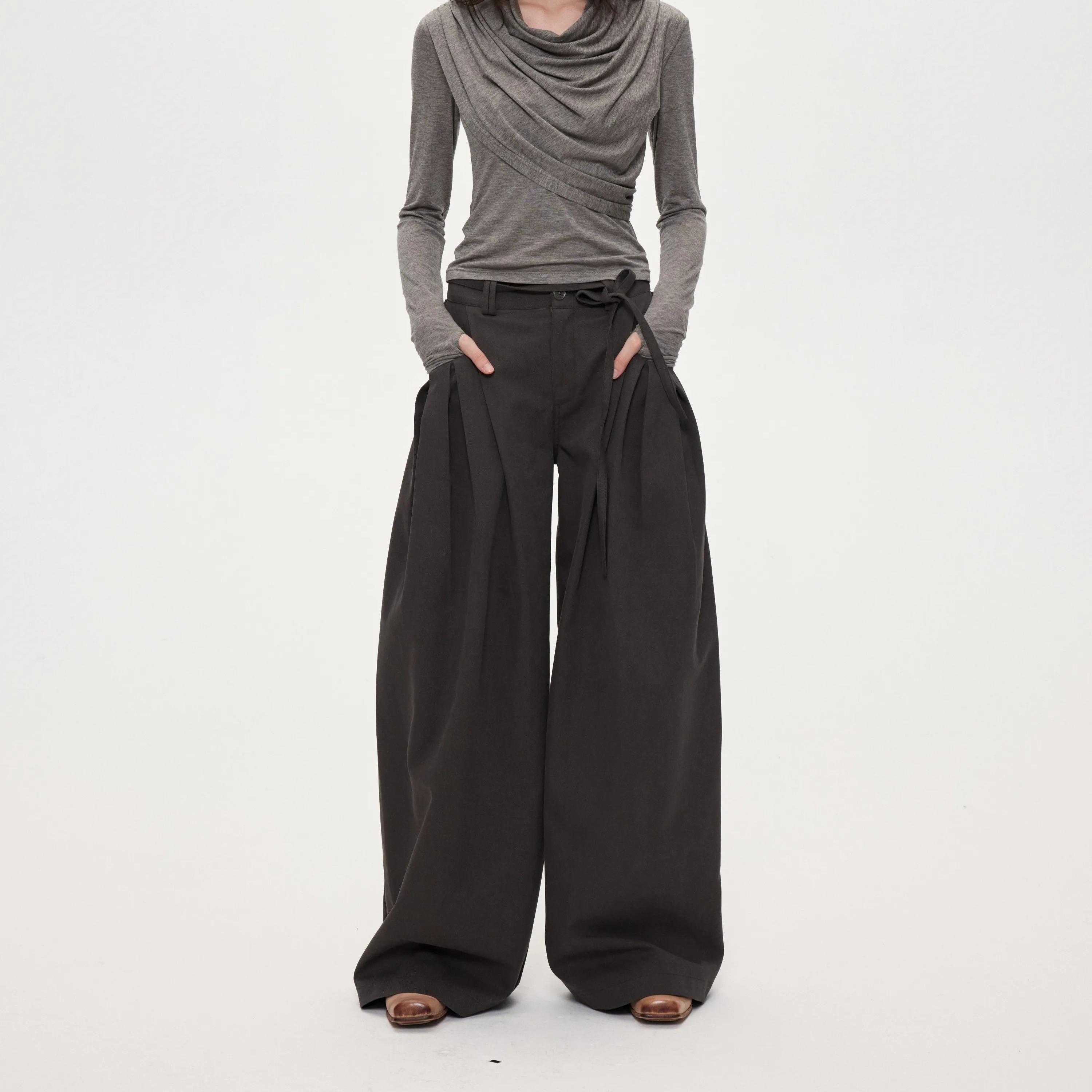 25fw 디자인 센스 허리 끈 주머니 명중 Pleat 루즈핏 캐주얼 넓은 다리 스트레이트 긴 바지