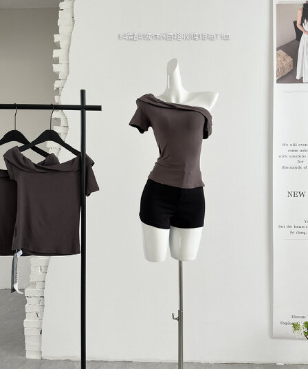 오리지널 디자인 센스 볼륨 측면 비스듬한 어깨 몸매 가꾸기 쇼트 스타일 티셔츠 맨위