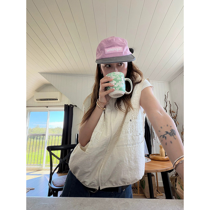lelymooch 여름 스택 착용 캐주얼 조끼 가슴 홀로우 아웃 링 그리드 징 노크 버클 세련된 베스트 재킷