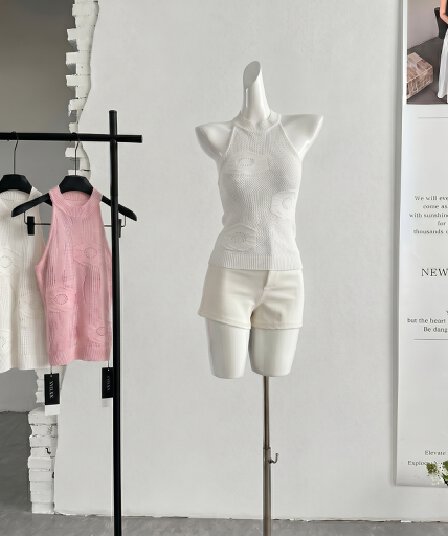 tongiiuu rose girl 홀로우 아웃 트위스트 꽃 니트 행침 목 조끼 여성 몸매 가꾸기 슬림해 보이는 민소매 맨위 여름