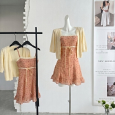 批发JMSHOP 小漫夏曲 法式<b class='q'>碎花</b>吊带连衣裙夏季天丝亚麻防晒开衫两件套