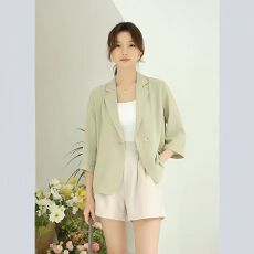 批发2025夏季名媛新款多巴胺气质高端别致小个子<b class='q'>七分袖</b>西装外套防晒衣