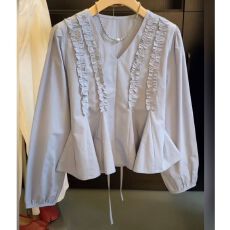 批发法式新款荷叶边衬衫气质甜美V领设计感时尚衬衫