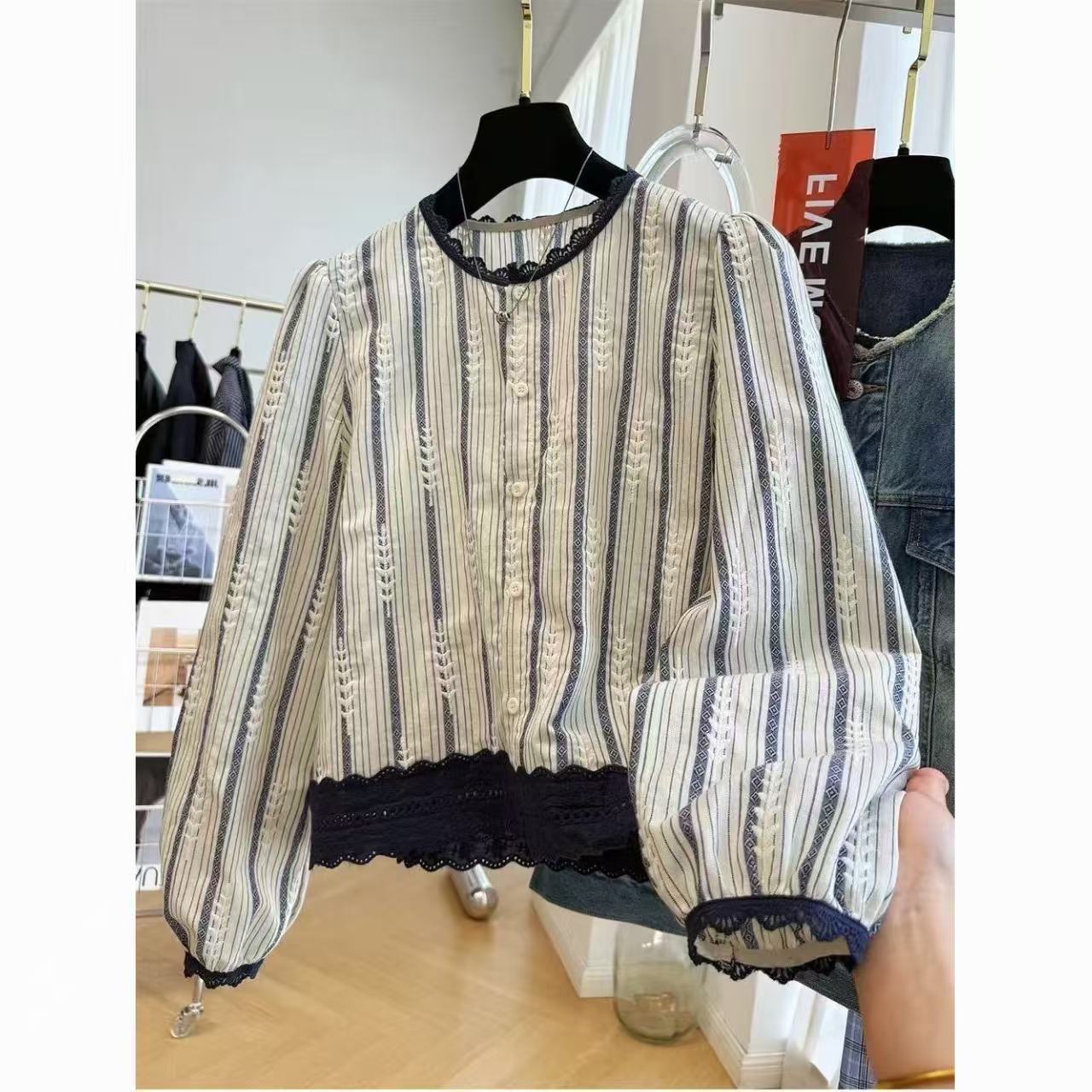 순면 프랑스식 봄 가을 새로운 긴팔 레이스 조각 품격 라운드 넥 연령 감소 루즈핏 슬림해 보이는 다용도 셔츠