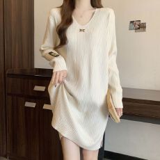 批发胖MM宽松显瘦<b class='q'>孕妇</b><b class='q'>遮</b>肚中长款针织毛衣裙秋冬新款高级感气质<b class='q'>连衣裙</b>