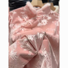 批发新中式国风粉色丝绒上衣女高级感设计感小众减龄气质独特上衣