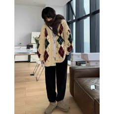 批发秋冬新款菱形格开衫毛衣学院风百搭气质减龄时尚毛衣开衫外套