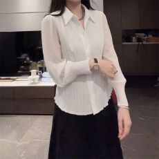 批发大码高级感春秋新款压褶胖MM宽松显瘦韩版长袖<b class='q'>衬衫</b>