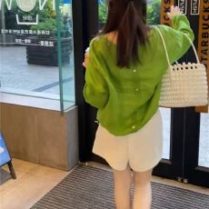 批发韩系时尚设计感气质甜美减龄果绿色抽绳上防晒衣衬衫