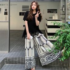 批发时尚大码夏季新款宽松阔腿裤显瘦百搭百褶时尚阔腿裤