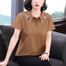 批发绣花设计翻领短袖上衣女夏2026年新款中年妈妈装<b class='q'>宽松</b>拼接短袖T恤