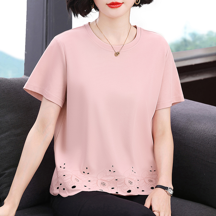 단색 홀로우 아웃 자수 디자인 반팔 티셔츠 여성 2026 년 여름 새로운 루즈핏 표지 배 캐주얼 여성 의류 도매