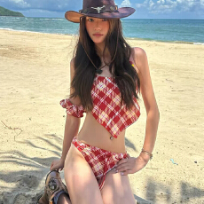 批发RARE SENSE原创拼色格纹串珠挂脖度假泳衣带头花套装