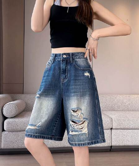 아메리칸 레트로 블루 찢어진 부분 5 점 청바지 여름 새로운 루즈핏 넓은 다리 데님 오부 바지 여성 여름 얇은 스타일