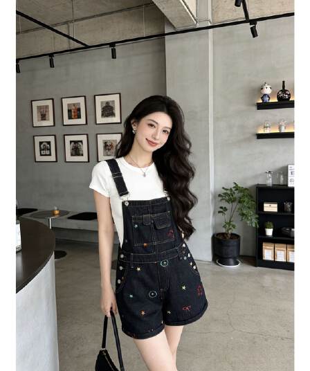 한 스타일 학원 스타일 자수 데님 멜빵 반바지 여성 여름 새로운 작은 키 연령 감소 다용도 장난기 넘치는 와이드 레그 팬츠