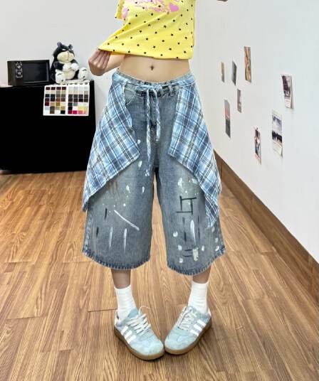 배색 체크무늬 치마 먹물 데님 7부 바지 바지 여자 2026 여름 새로운 하이웨이스트 넓은 다리가 짧다. 바지 트렌디